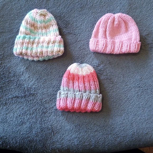 Handmade Other - Adorable Handmade Knitted Beanies SZ Premie